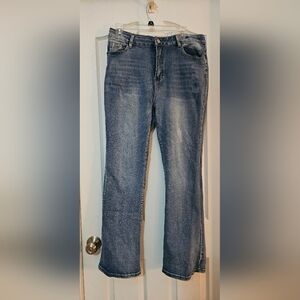 Women's Blue Jeans